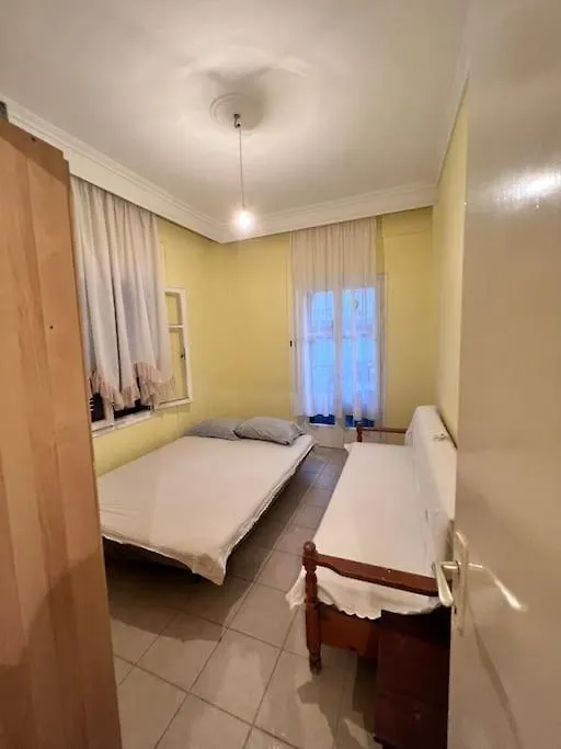 Εξοχική Κατοικία Δίπλα Στην Παραλία Νέα Ποτίδαια 0*,